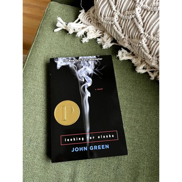 Looking for Alaska by John Green Book - Picture 2 of 4